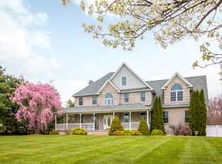 78 Hillside Rd, Southwick, MA 01077