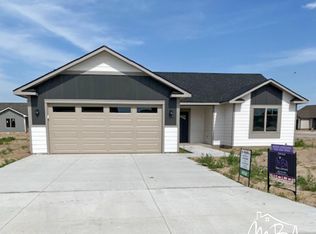 1316 Brock Rd, Dodge City, KS 67801