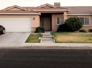 5209 El Palacio Dr, Bakersfield, CA 93307