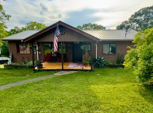 135 Mount Hope Rd, Morehead, KY 40351