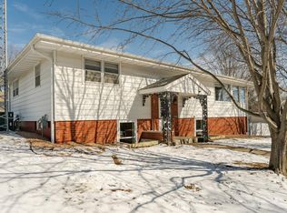 4111 5th Pl NW, Rochester, MN 55901