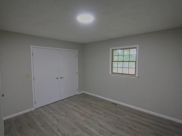 1020 S High St — Photo 7