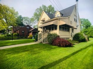 227 S Lincoln St, New Wilmington, PA