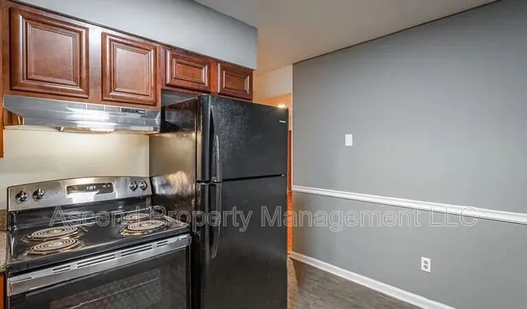 5822 Moody Sawyer Rd #B — Photo 10