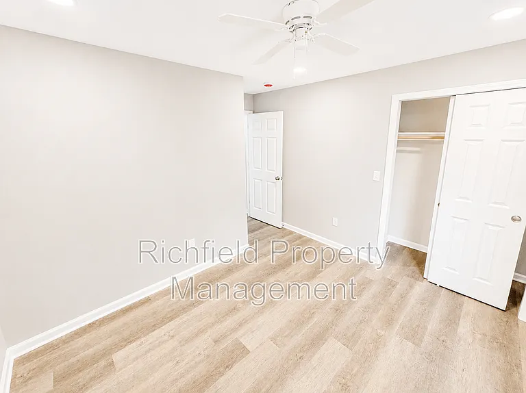 2511 Columbia Ave #A — Photo 6