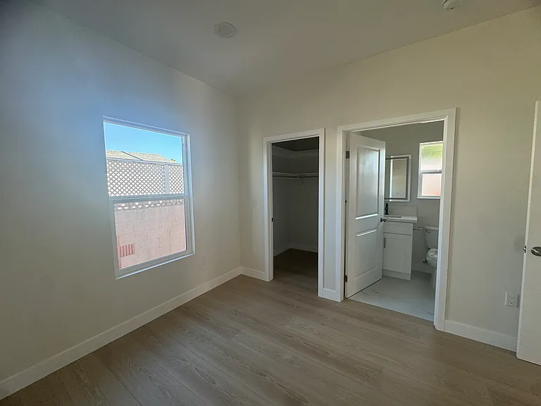 9473 Sabre Ln — Photo 6