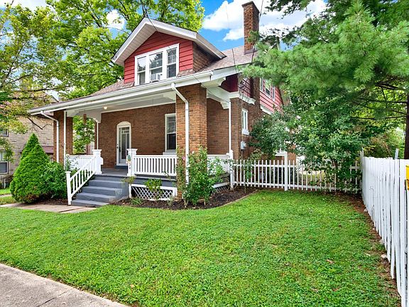 3rd image of 1504 Aster Pl