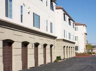 26900 Winchester Creek Ave APT 3304, Murrieta, CA 92563