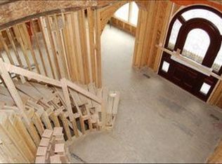 132 Glen Ellyn Rd, Bloomingdale, IL 60108