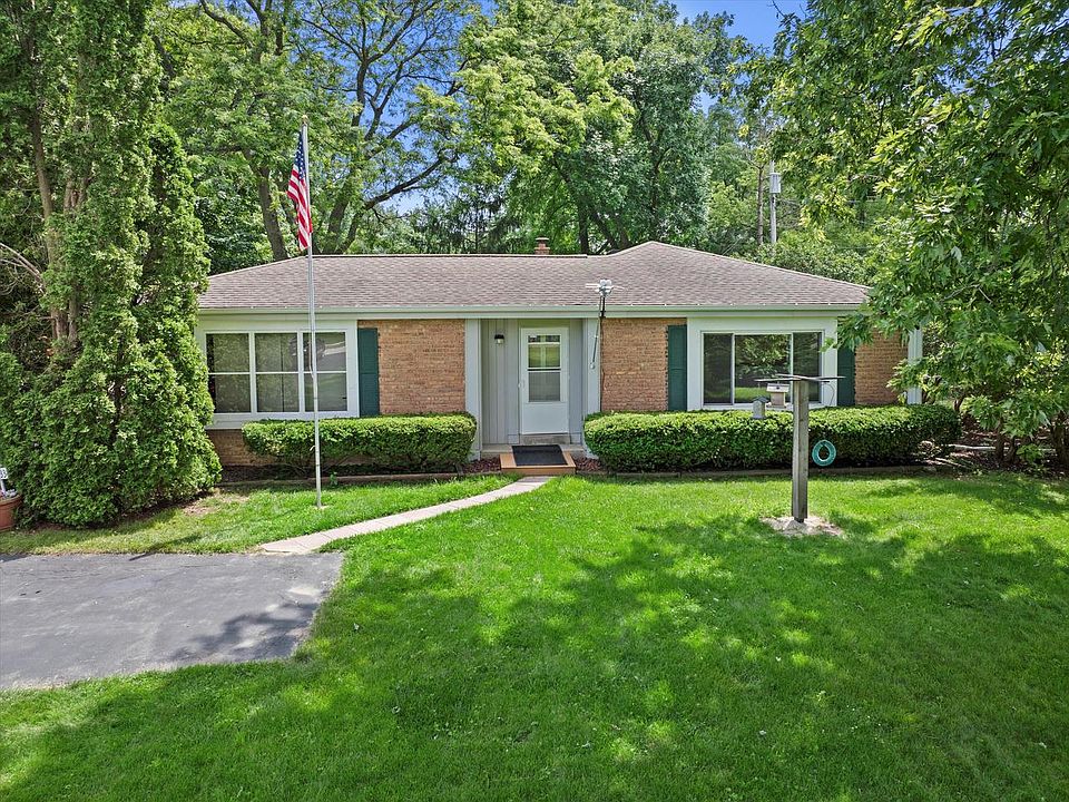 1st image of 11333 West Edgerton AVENUE