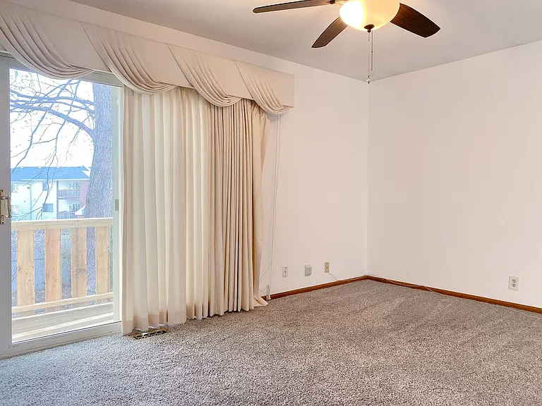 2103 Morrie Dr — Photo 26