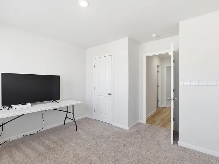 640 Cedar Brook Dr — Photo 21