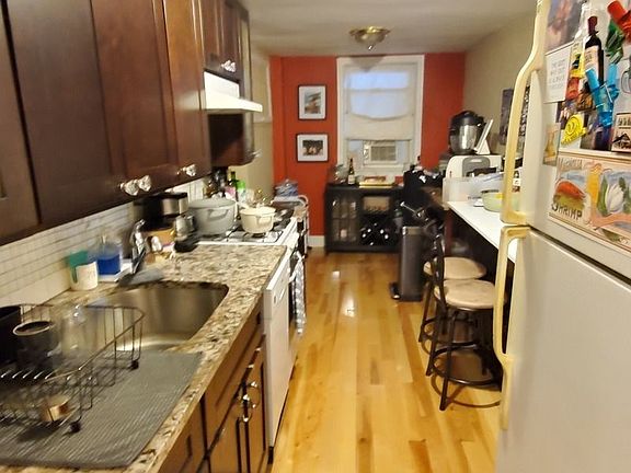 5th image of 28-29 41st St #1R
