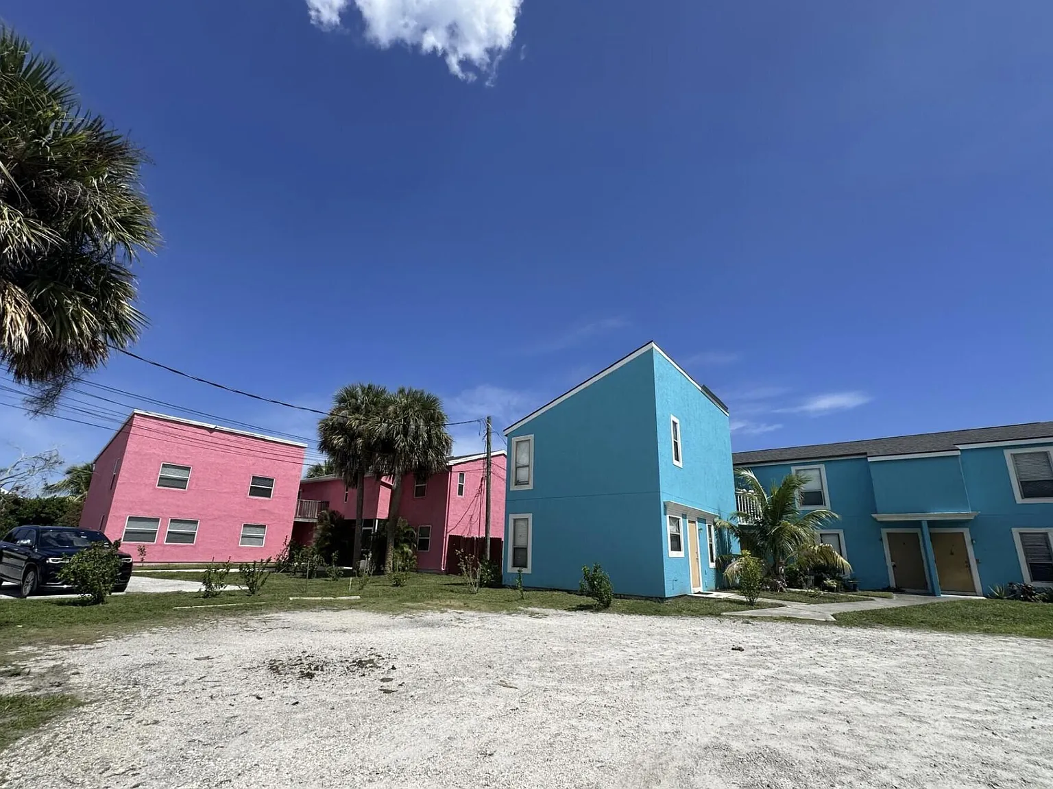 2 bed, 1.5 bath, 1000 sqft, $1,700 — Photo 1