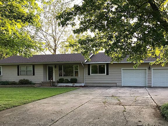 Three bedroom 1 1/2 bath 