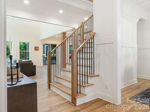 4th image of 3601 Woody Grove Ln