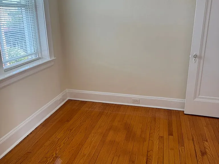 349 W Bute St — Photo 5