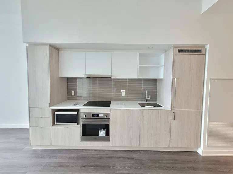138 Downes St #55 — Photo 30