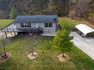 5754 Prairie St, Wapello, IA 52653