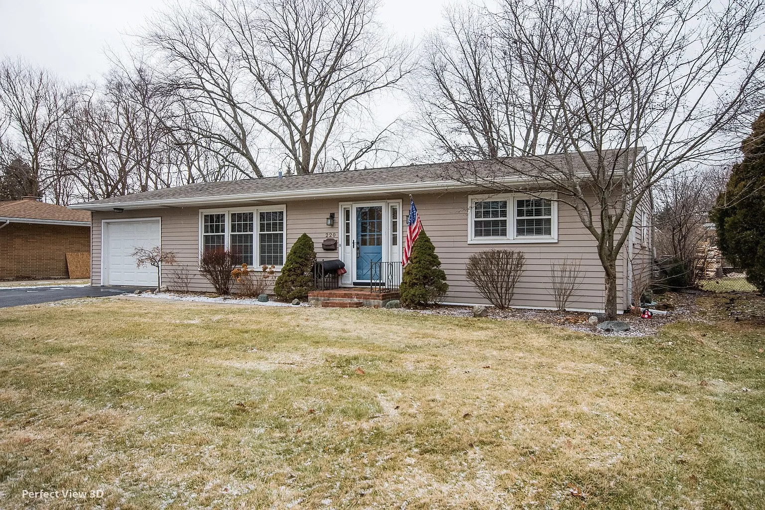 220 S Harvard Ave photo 1