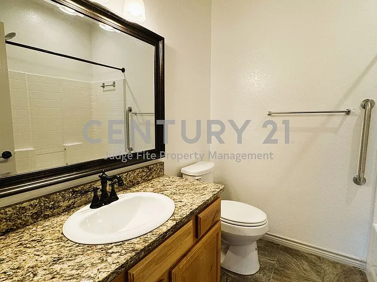 212 Lasso Cir — Photo 9