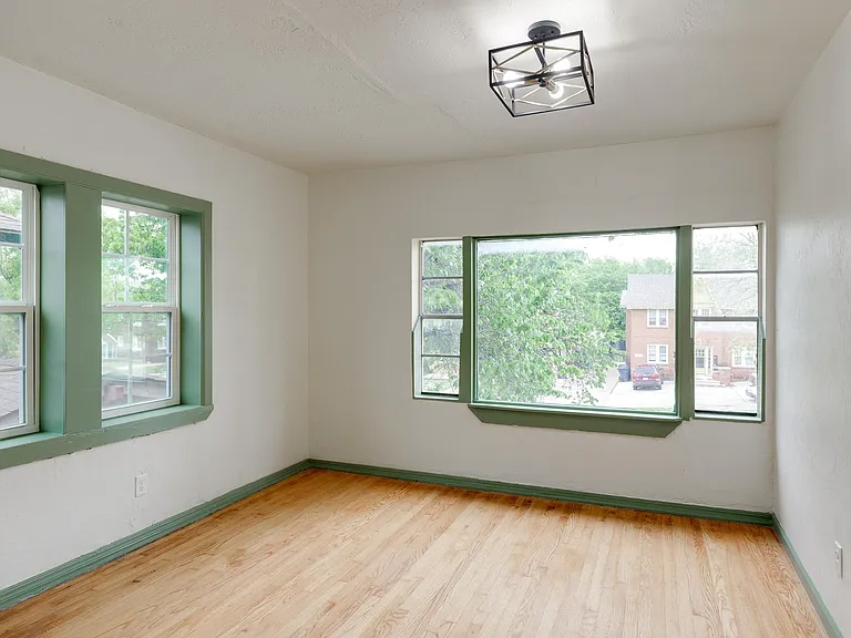420 NW 26th St #7 — Photo 11