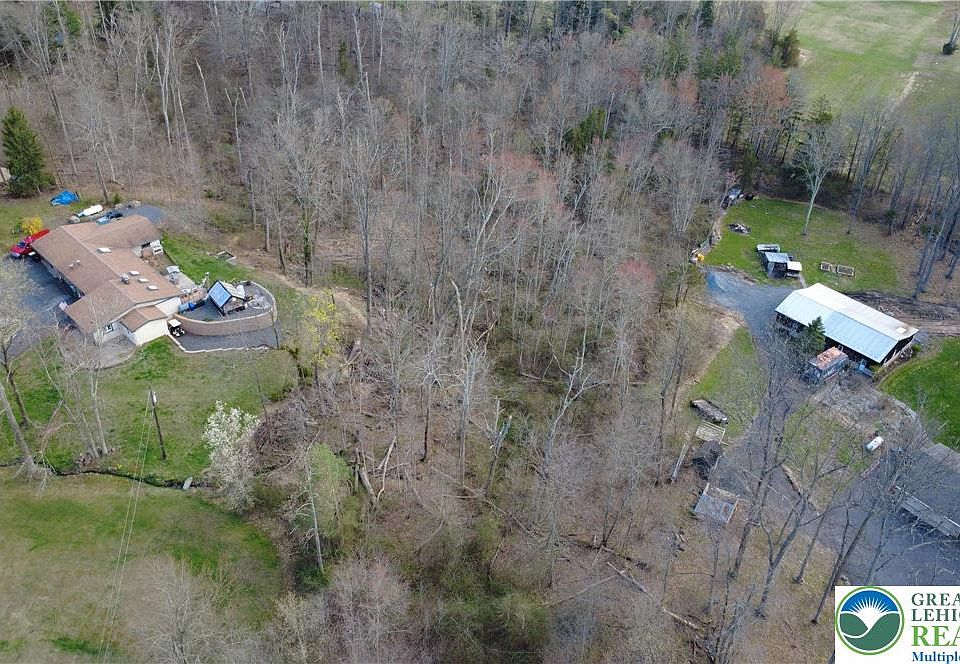 2nd image of 1600 Weisel Rd