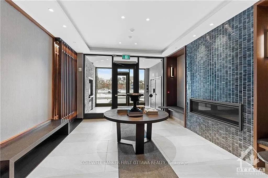 1 bed, $2,300 — Photo 2