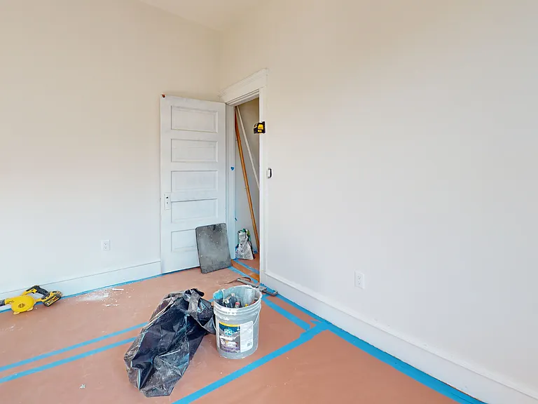 43 Curtis St #2 — Photo 2