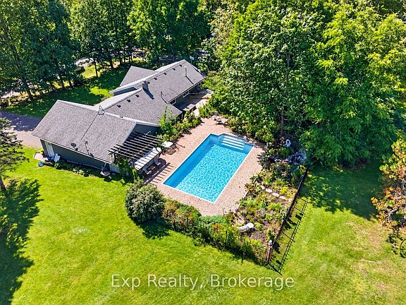 2nd image of 1745 Lazier Rd