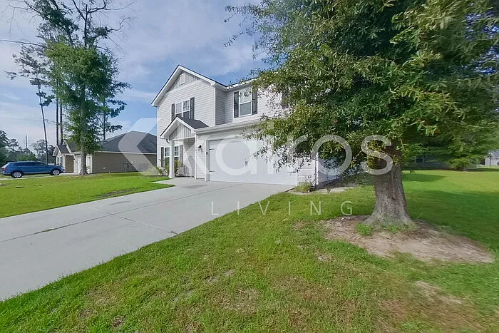 5 bed, 3.0 bath, 2455 sqft, $2,545 — Photo 2
