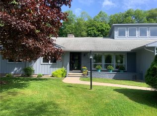 107 Deerfield Dr, Oneonta, NY 13820