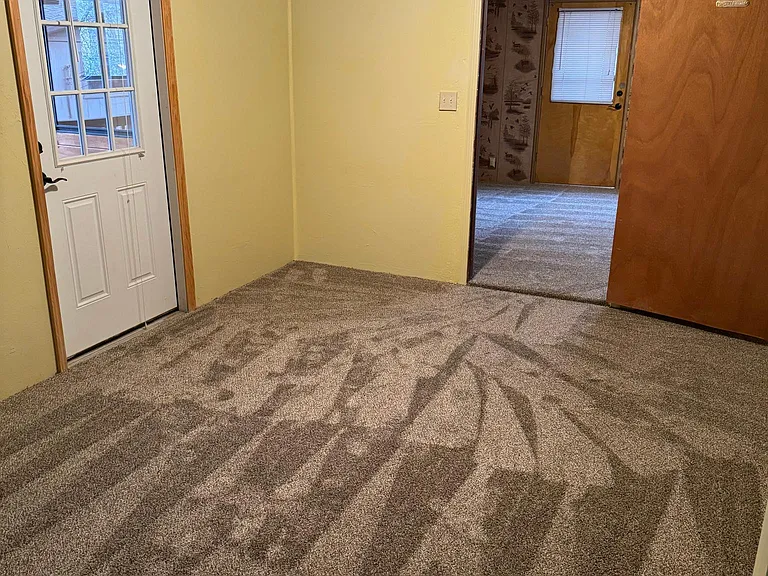 950 S Milton Ave — Photo 33