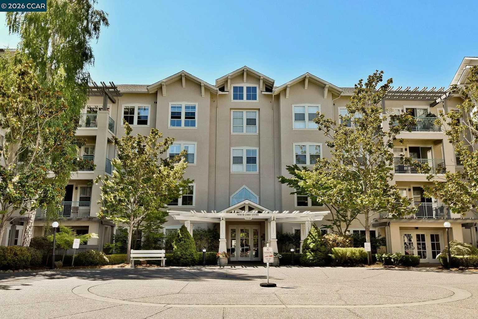 1840 Tice Creek Dr APT 2236 photo 1