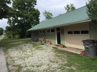 108 N Spring St, Wakarusa, IN 46573