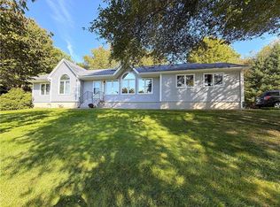 398 Sampan Ave, Jamestown, RI 02835