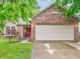 5621 Decatur Ridge Dr, Indianapolis, IN 46221