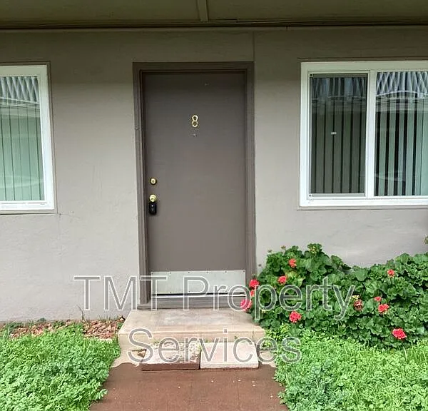 2530 S St #8 — Photo 6