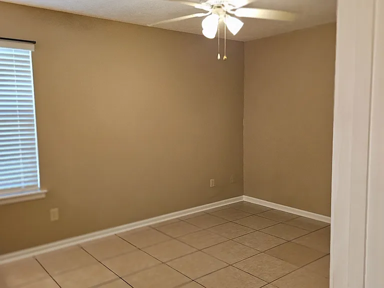 10676 Heatherwood Dr — Photo 9