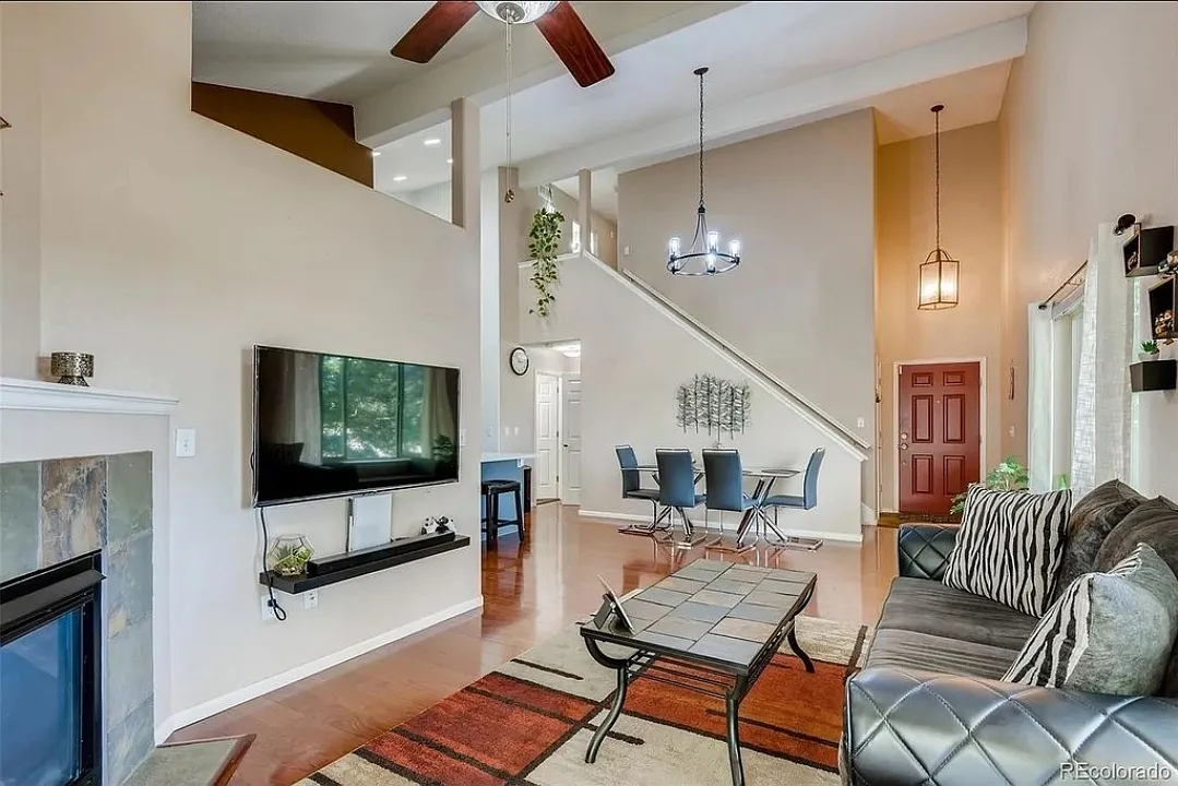 3 bed, 2302 sqft, $2,890 — Photo 1