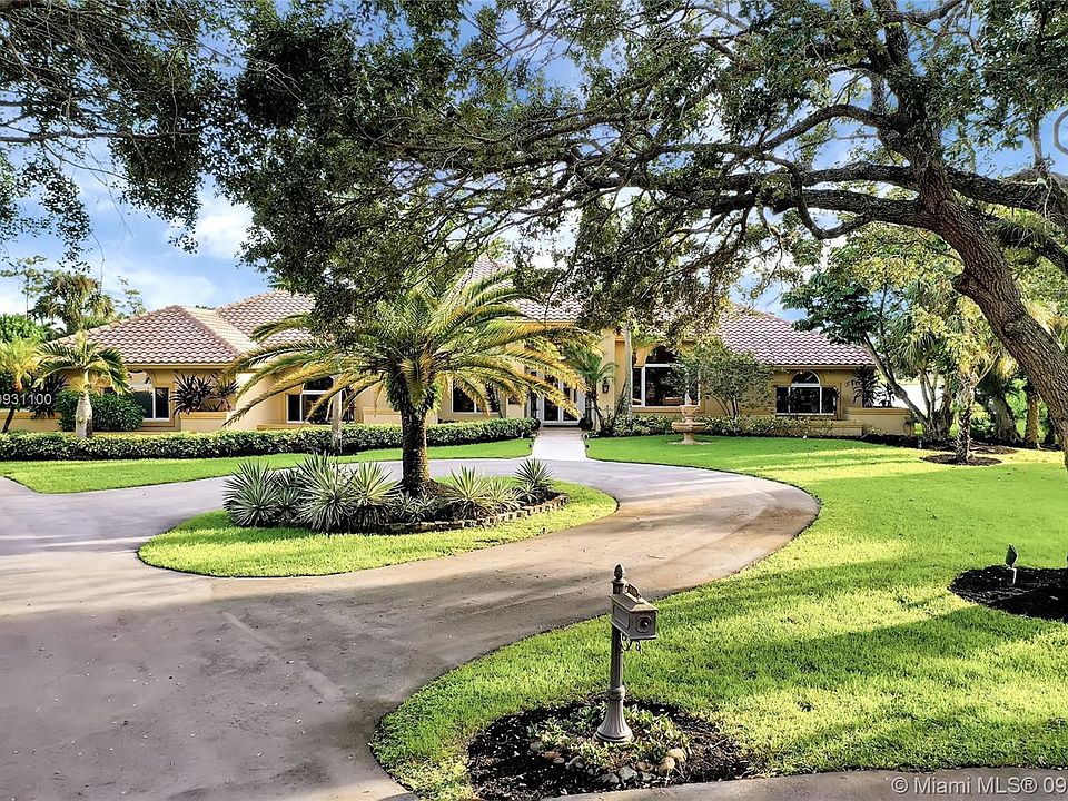 1st image of 7638 NW 51st Pl