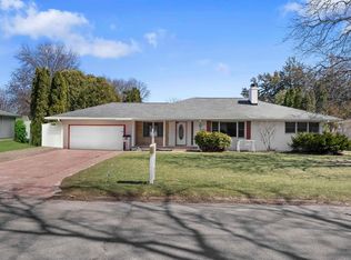 1161 Prospect Blvd, Waterloo, IA 50701