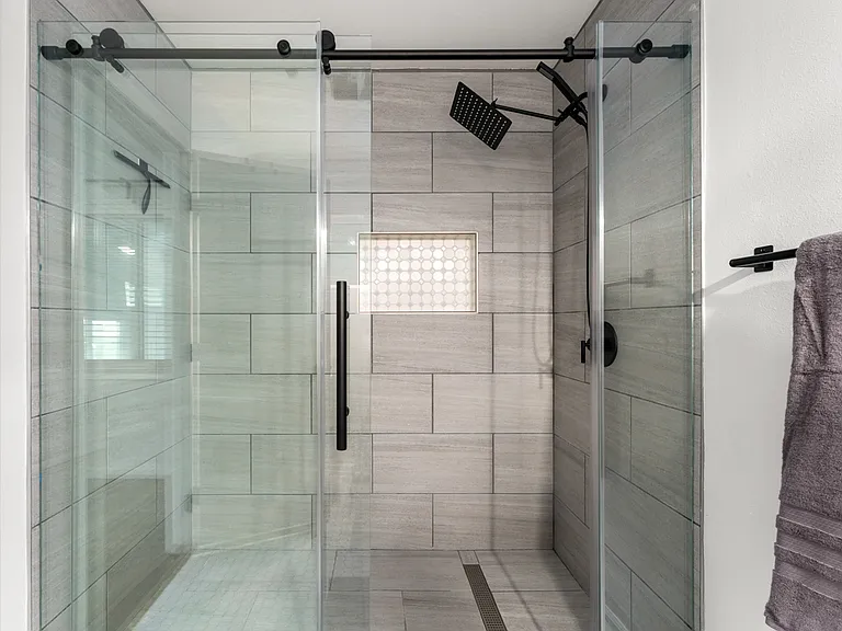 15015 Lindhall Way — Photo 3