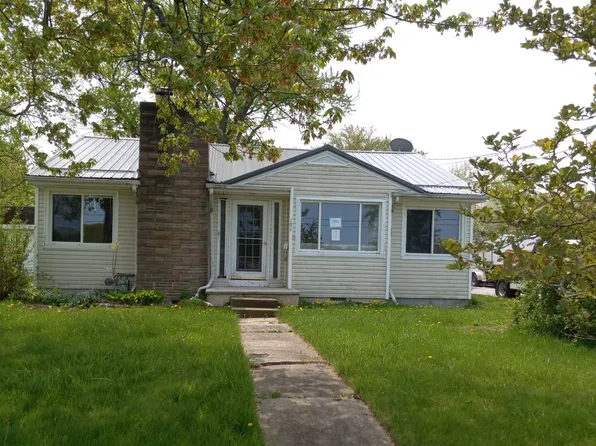 194 W Walnut St, Jefferson, OH 44047