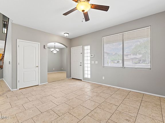 4th image of 11209 W Cambridge Avenue