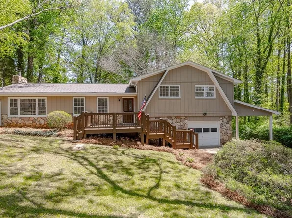 3214 Douglas Ln NW, Kennesaw, GA 30144