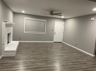 1600 N Sierra View St APT B, Ridgecrest, CA 93555