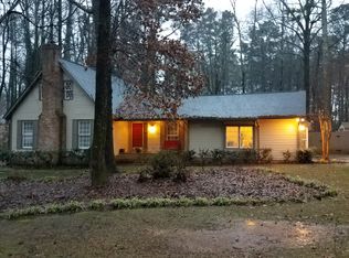 100 Camp Dr, Carrollton, GA 30117