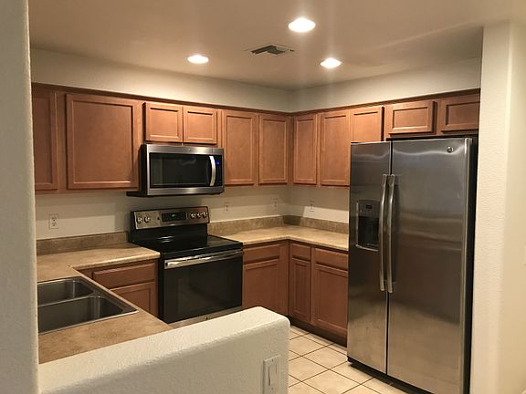4th image of 10566 E Pleasant Pasture Dr