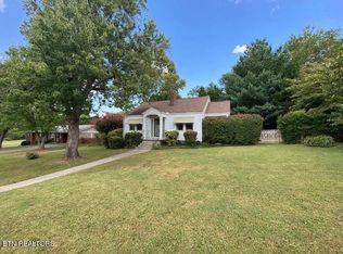 708 Columbus St, Maryville, TN 37804